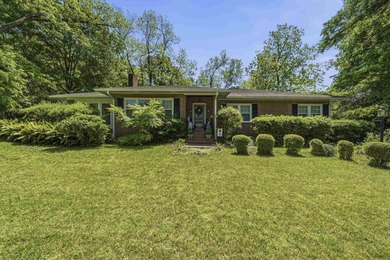 This all brick ranch home is located within walking distance to - photo 1