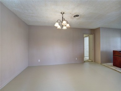 Locatoin, location, location! Tucked in the highly desirable Bay - photo 14