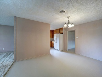 Locatoin, location, location! Tucked in the highly desirable Bay - photo 16