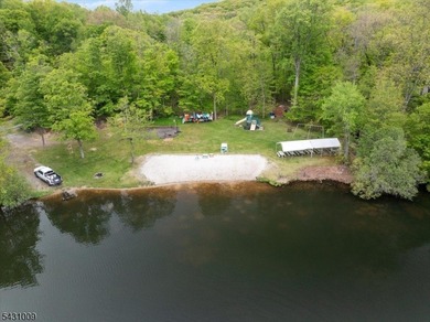 Nestled in the heart of West Milford within the Kitchell Lake - photo 30