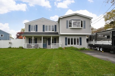 Welcome to 111 Fuller Ave in Islip! This charming, five-bedroom - photo 1