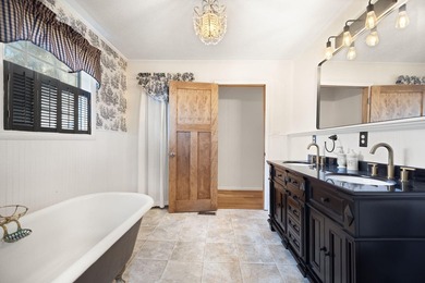 Tucked away in a private, peaceful setting, this one-of-a-kind - photo 48