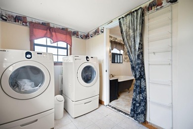 Tucked away in a private, peaceful setting, this one-of-a-kind - photo 49