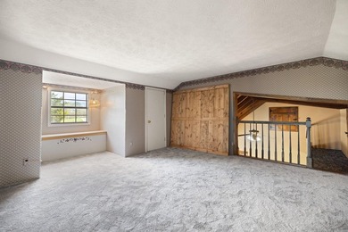 Tucked away in a private, peaceful setting, this one-of-a-kind - photo 54