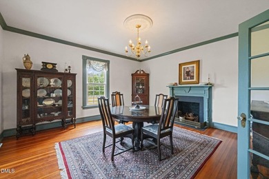 Begin your family's next chapter in this vintage 4 Bedroom, 2.5 - photo 8
