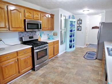 A beautiful spacious garden home in the White Plains school - photo 11