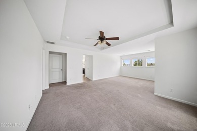 Welcome home to this beautiful 4-bedroom, 2.5-bath home in the - photo 18