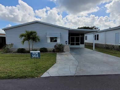 Lake Clay Home For Sale in Lake Placid Florida