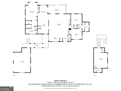 STUDIO APARTMENT ABOVE THE GARAGE. This is the kind of home that - photo 45