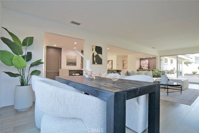 Welcome to 418 E Bay Street, a thoughtfully reimagined coastal - photo 5