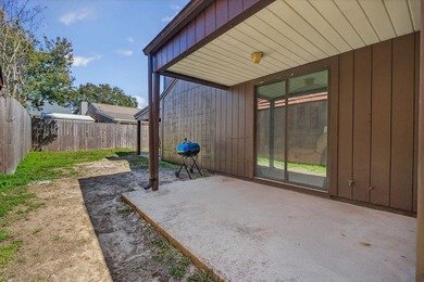 Discover this beautifully maintained garden home in the - photo 31
