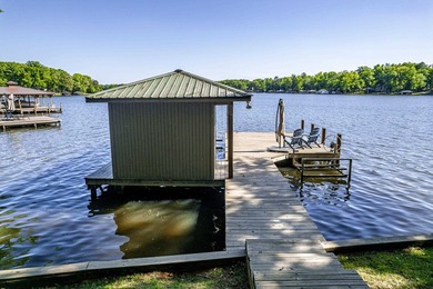 Welcome to 116 Sunfish Trail in Eatonton. This A-frame sits on - photo 4