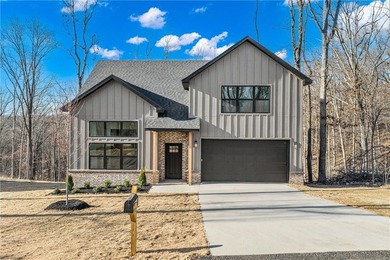 Welcome home to this stunning brand-new construction nestled in - photo 33
