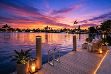 (private lake, pond, coastal) Home For Sale in Oakland Park Florida