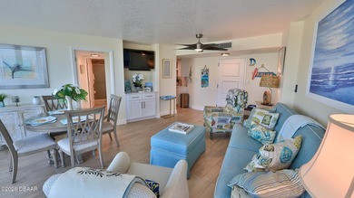 This is a beautifully remodeled and fully furnished 2 bedroom, 2 - photo 12