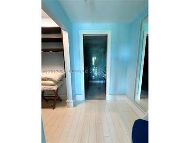 Unique boutique building located within walking distance to the - photo 12