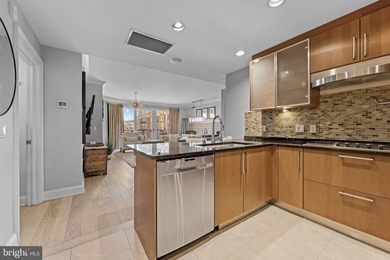 Exceptional two-bedroom, two full and one-half bath luxury - photo 12