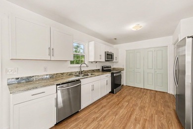 Welcome to this beautiful home in the heart of West Ashley - photo 13