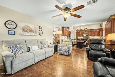 Welcome to this beautifully maintained, original-owner residence - photo 14