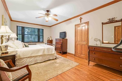 Welcome to this beautifully maintained, oversized two-bedroom, 1 - photo 15