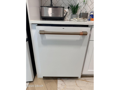 This is a beautifully remodeled and fully furnished 2 bedroom, 2 - photo 22