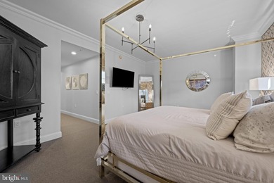 Exceptional two-bedroom, two full and one-half bath luxury - photo 22