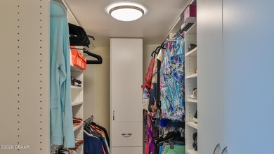 This is a beautifully remodeled and fully furnished 2 bedroom, 2 - photo 30