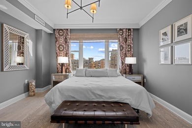 Exceptional two-bedroom, two full and one-half bath luxury - photo 30