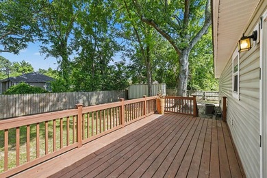 Welcome to this beautiful home in the heart of West Ashley - photo 33