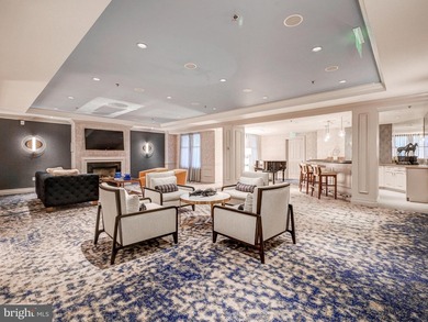 Exceptional two-bedroom, two full and one-half bath luxury - photo 46