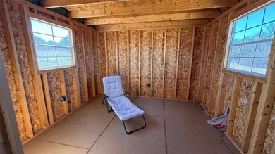 Bring your vision and turn this charming property into the - photo 5