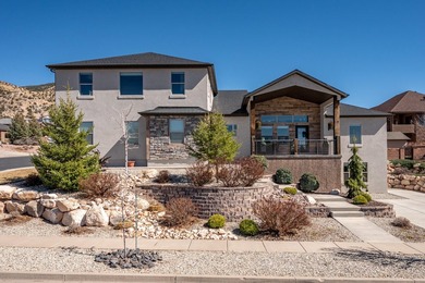 EXCEPTIONAL VALUE FOR THE SIZE, LOCATION, & MULTI-GENERATIONAL - photo 2