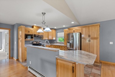 This exceptional property offers the perfect blend of comfort - photo 10