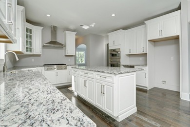 To be built, this home is closed and used for informational - photo 11