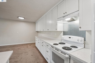 Welcome to 960 Shorepoint Court #120! Step into this beautifully - photo 13