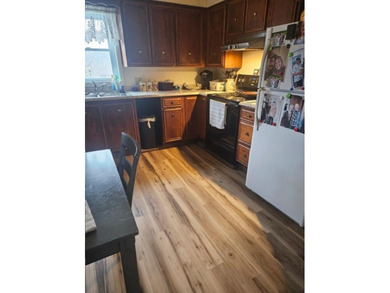 Looking for a nice move in ready home this one has 3 bedroom, 2 - photo 15