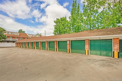 Affordable, spacious, and immaculately maintained 2BR/1.5BA - photo 19