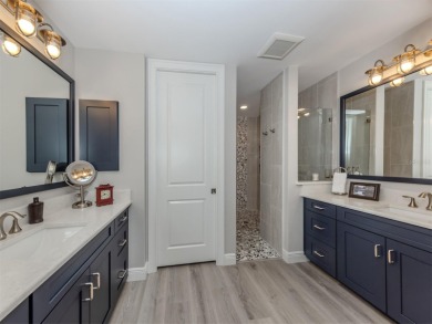 Welcome to The Jewel of Porto Vista! Nestled in the exclusive - photo 22