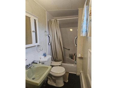 Looking for a nice move in ready home this one has 3 bedroom, 2 - photo 23