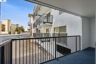 Welcome to 960 Shorepoint Court #120! Step into this beautifully - photo 24