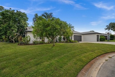 WOW! This stunning 4-bedroom, 3-bath, 3-car garage split-plan - photo 5