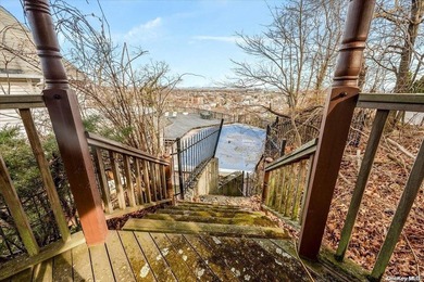 Private cul de sac with Atlantic Oceanview 245ft above sea level - photo 27