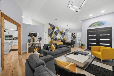 WOW! This stunning 4-bedroom, 3-bath, 3-car garage split-plan - photo 9