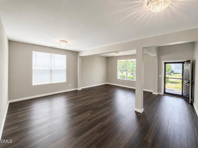 Magnificent 5 Bedroom, 3 Bath 2-story home in DURHAM!! You will - photo 4