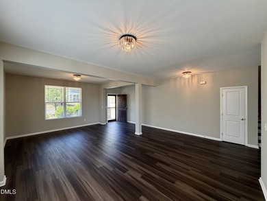 Magnificent 5 Bedroom, 3 Bath 2-story home in DURHAM!! You will - photo 5