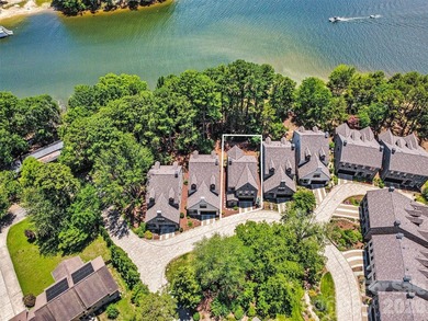 Waterfront home on Lake Cornelius in Davidson! The large great - photo 36