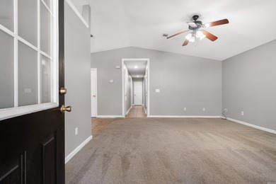 Looking for exceptional value? This home delivers plenty of bang - photo 14