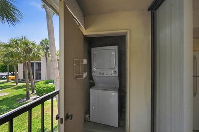 Spacious 2-bedroom, 2-bath corner unit located on the second - photo 17