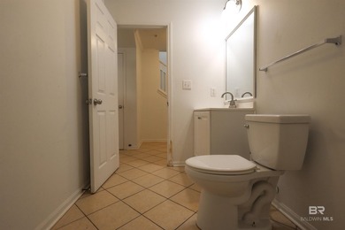 Gulf Shores Condo Priced to Sell Quickly!!! 2 bed/2.5 bath - photo 21