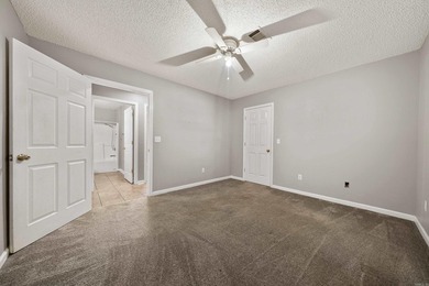 Looking for exceptional value? This home delivers plenty of bang - photo 28